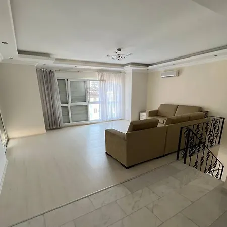 Appartement двухэтажный пентхаус с видом на море и горы